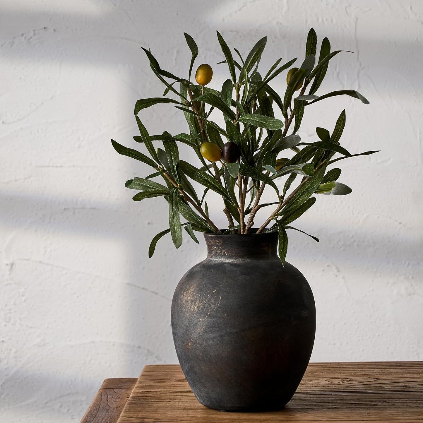 SIDUCAL Ceramic Rustic Farmhouse Vase | 6 Inch Pottery Decorative Flower for Home Decor | Boho Vase | Terracotta for Table, Living Room, Bathroom Decoration, Shelf Decor, Mantel