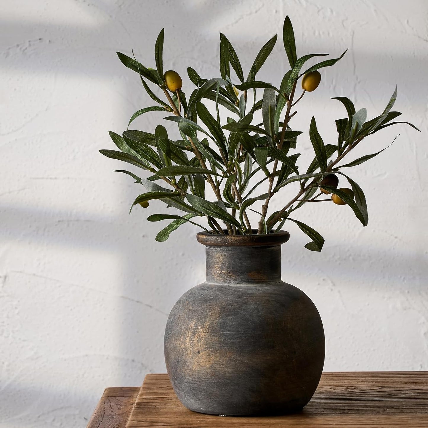 SIDUCAL Ceramic Rustic Farmhouse Vase | 6 Inch Pottery Decorative Flower for Home Decor | Boho Vase | Terracotta for Table, Living Room, Bathroom Decoration, Shelf Decor, Mantel